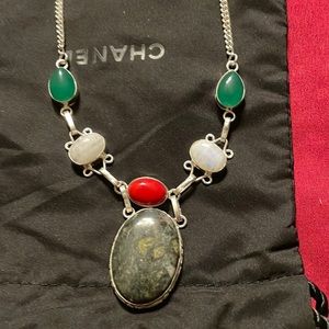 Labradorite, green, red and white stones necklace!